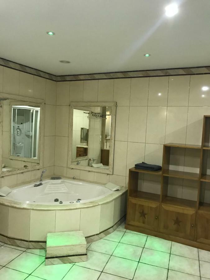 Appartement Du Couvent Narbonne Eksteriør bilde